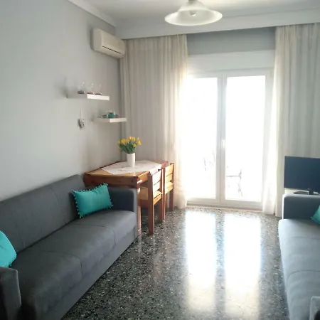 Absolut View Apartment Palaiontsiflikion Exterior photo